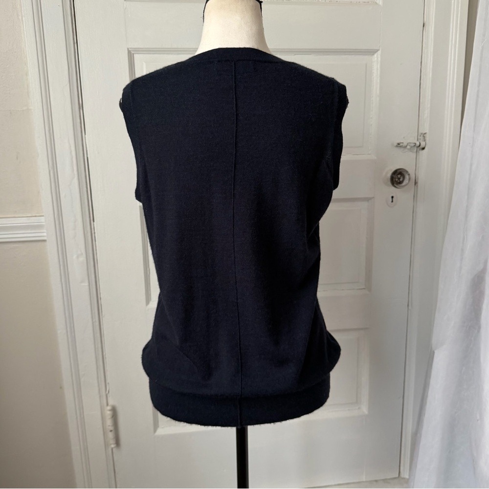 Banana Republic 100% Merino Wool Sleeveless Sweater Pull Over Vest Academia M - Picture 12 of 13